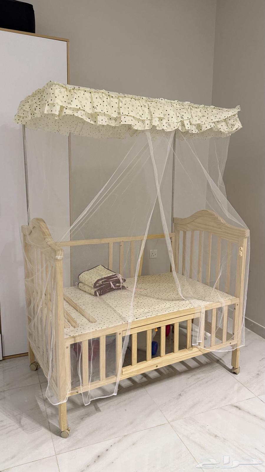 سرير أطفال للبيع جديد64486979657091113