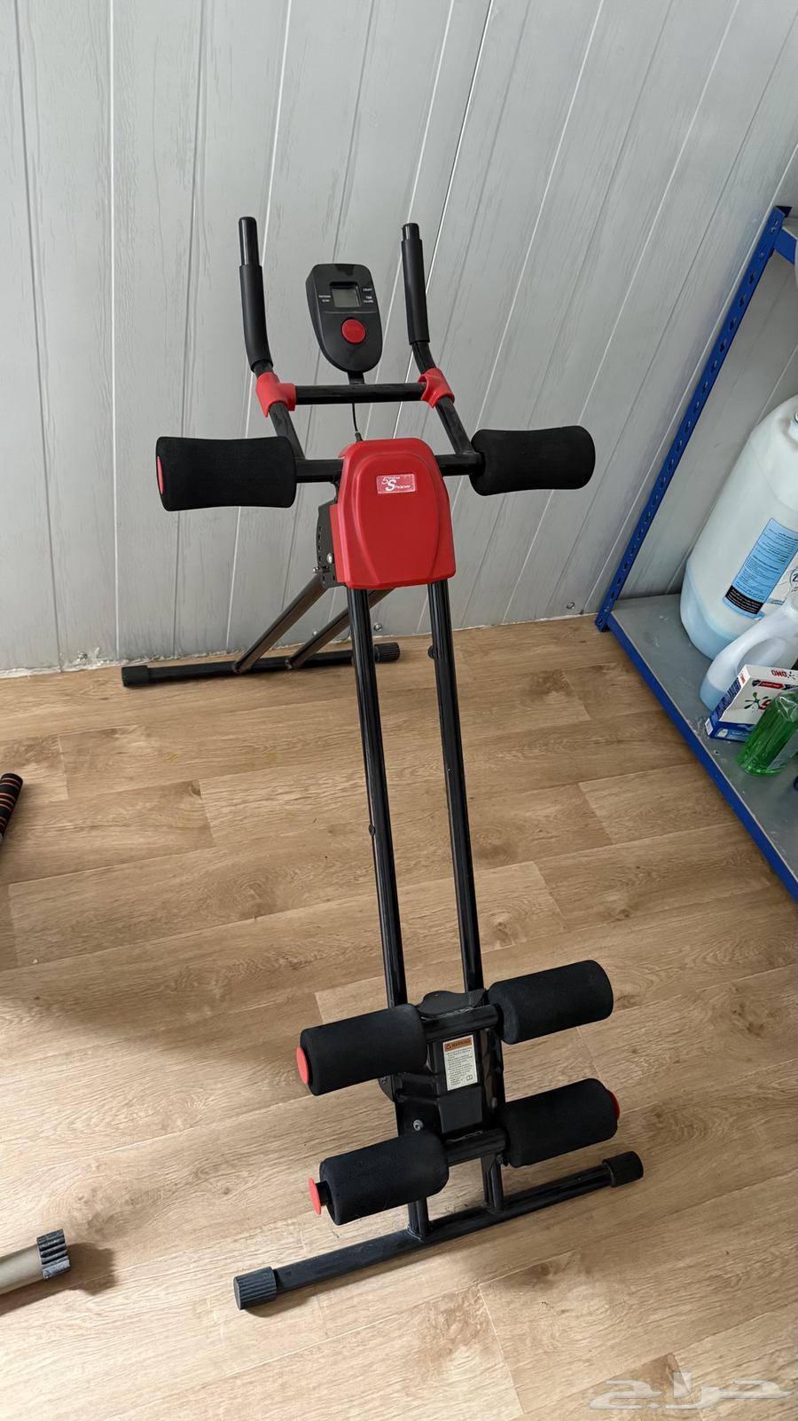 Abdominal exercise device64488174031874110