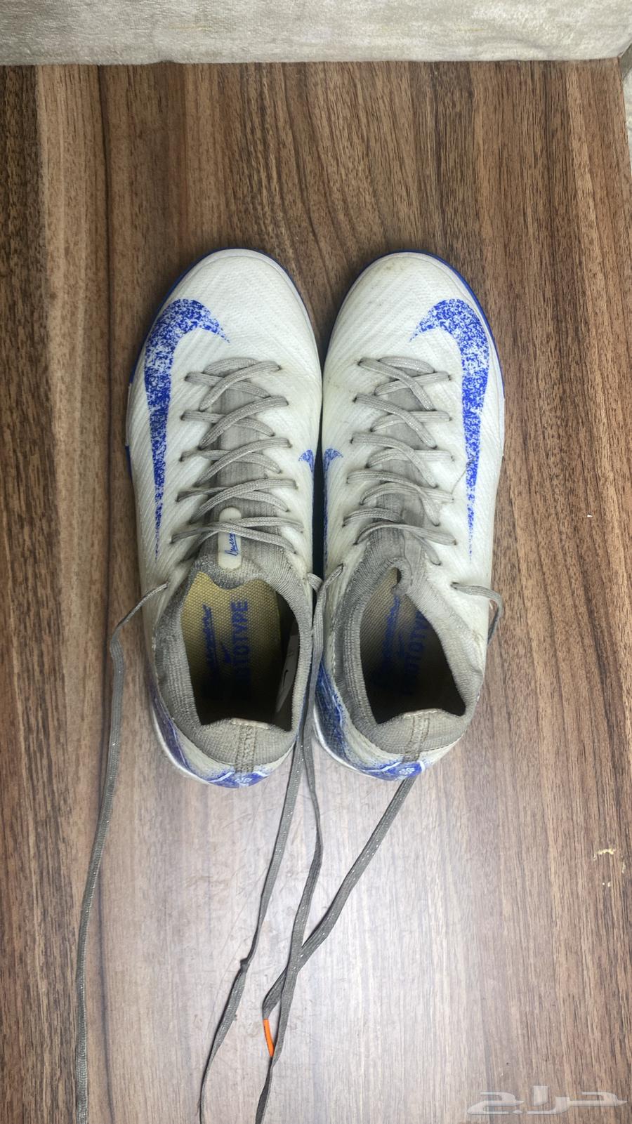 New Nike shoes, used for two weeks, size 3964486661448835110