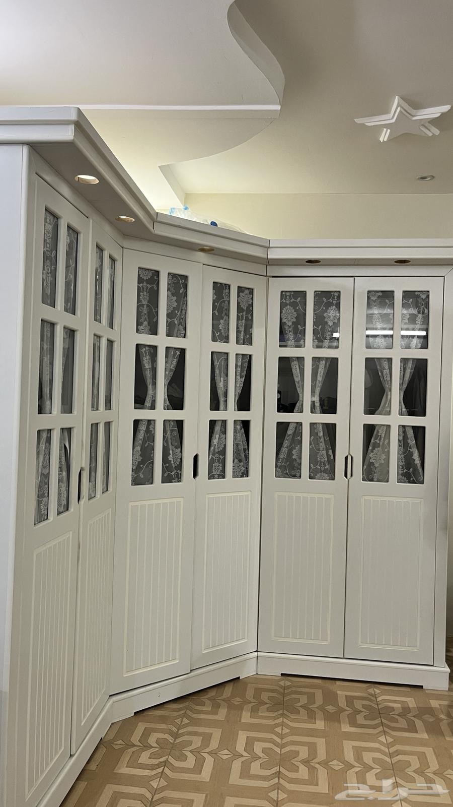 دولاب شبه جديد64491632972035112