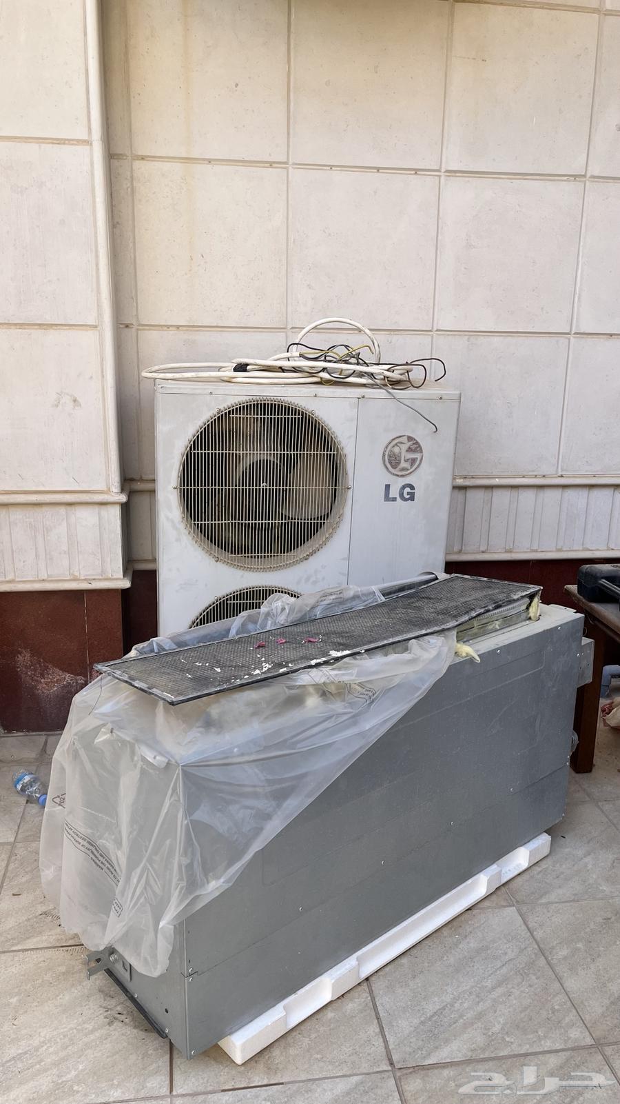 المكيف دك سبليت 3.5 طن LG64488090646913110