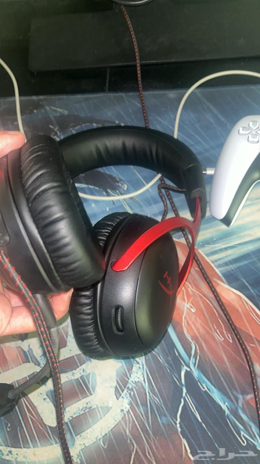 HyperX Cloud III with its box, starting price 10064491414671619111