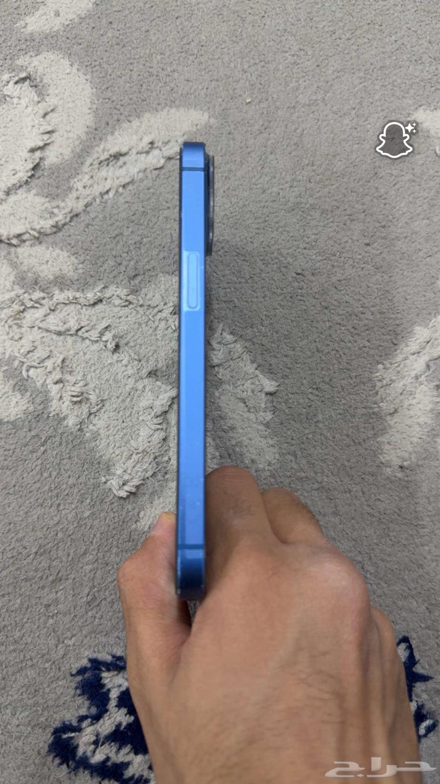 ايفون 13 نظيف للبيع مستعجل64488782772483110