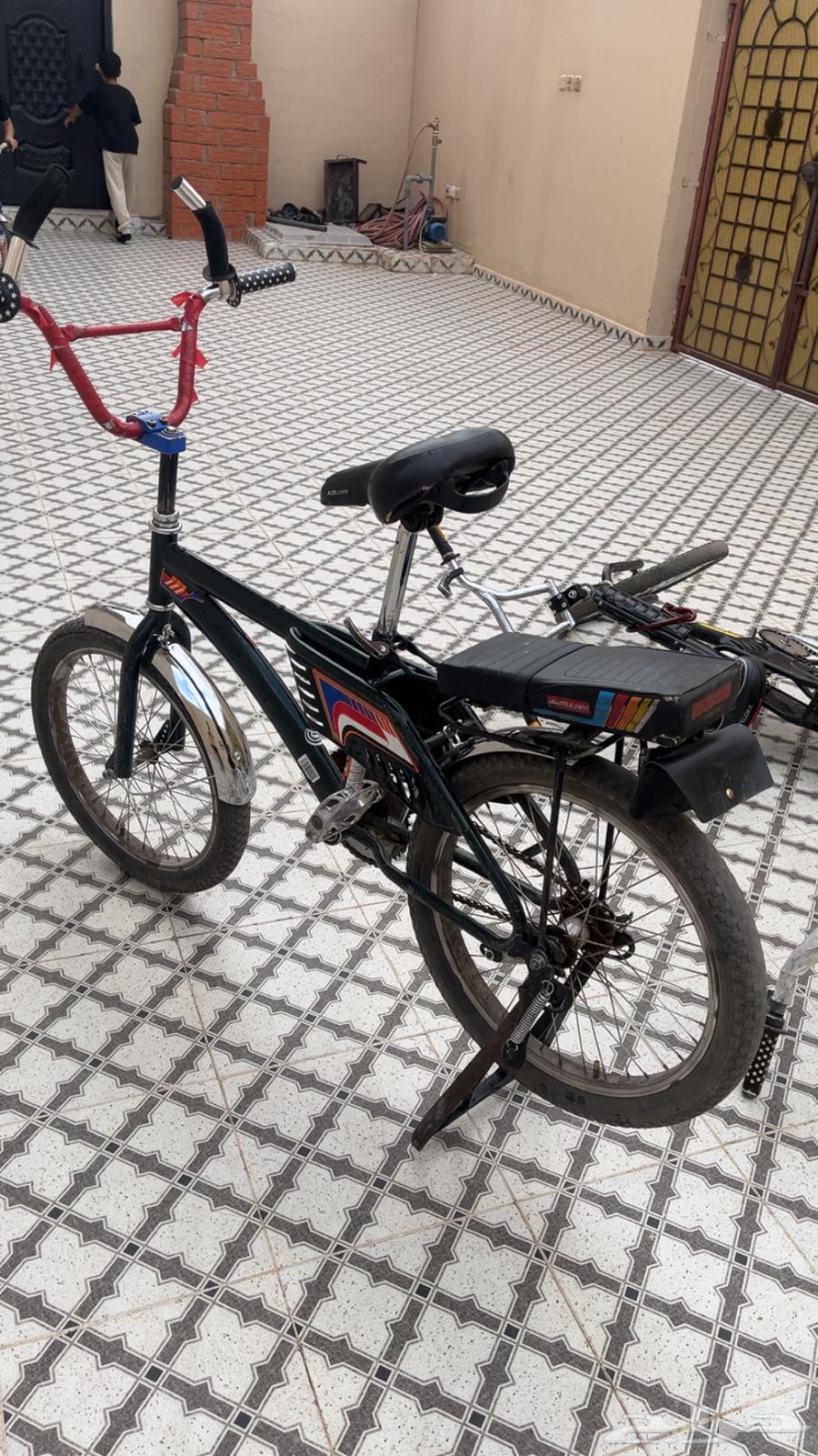 سيكل للبيع مع القطب بي 300 بدون القطب بي 25064490728436993110