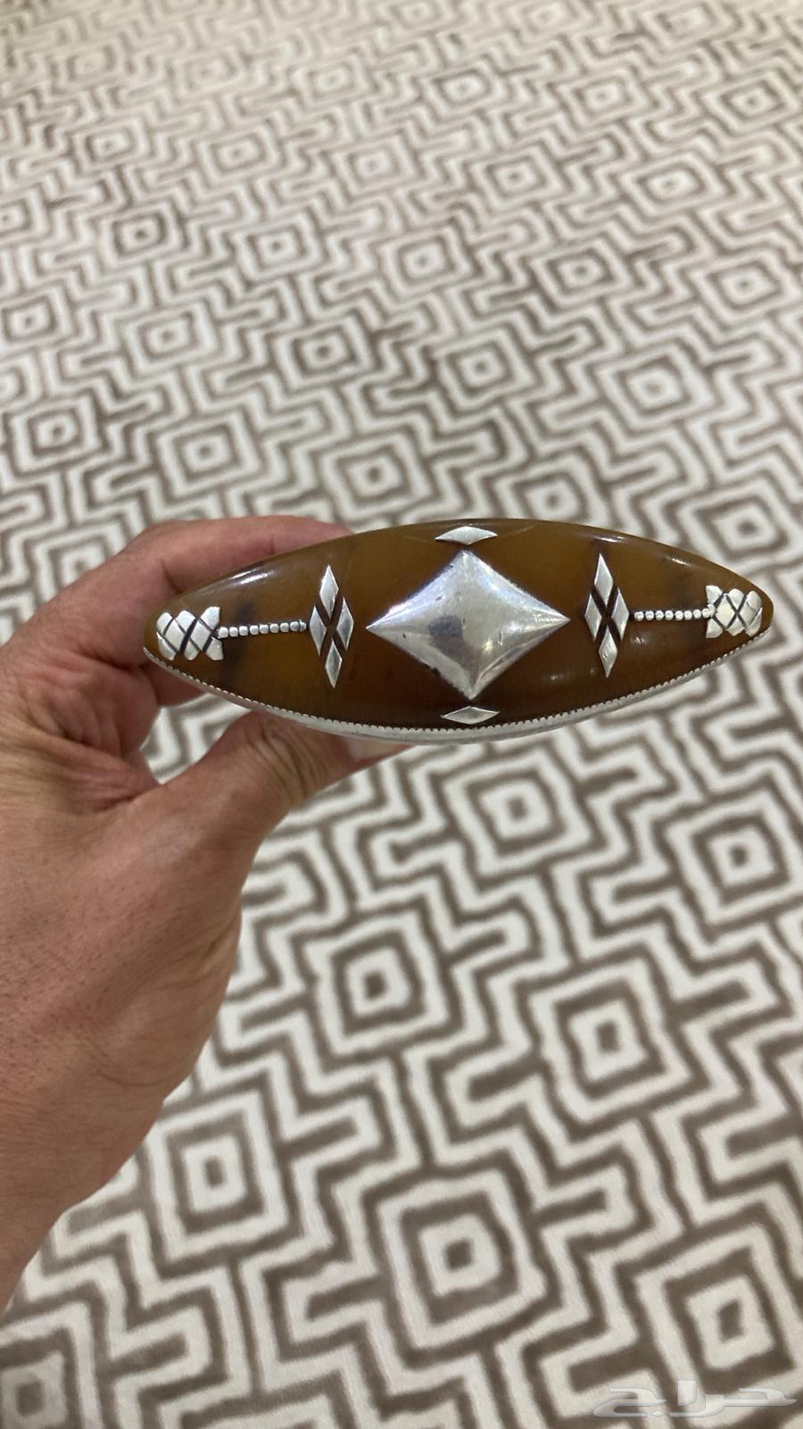 جنبيه زراف64487456815874113