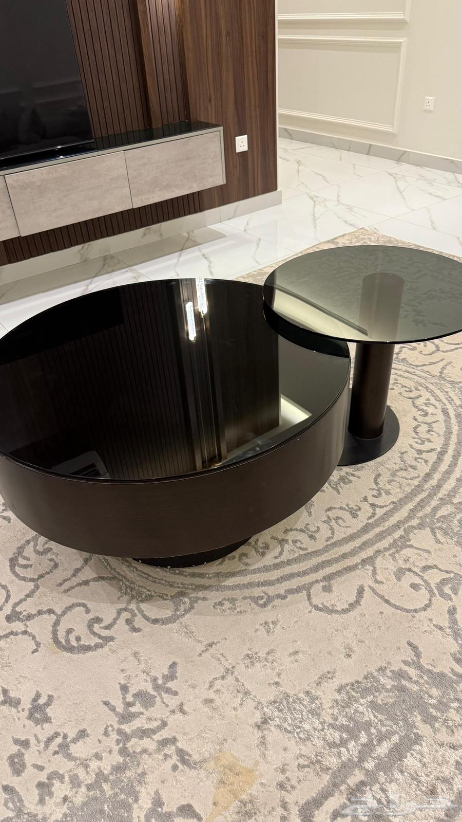 بيع طاوله مع الخدمه ثلاث64486896424449110