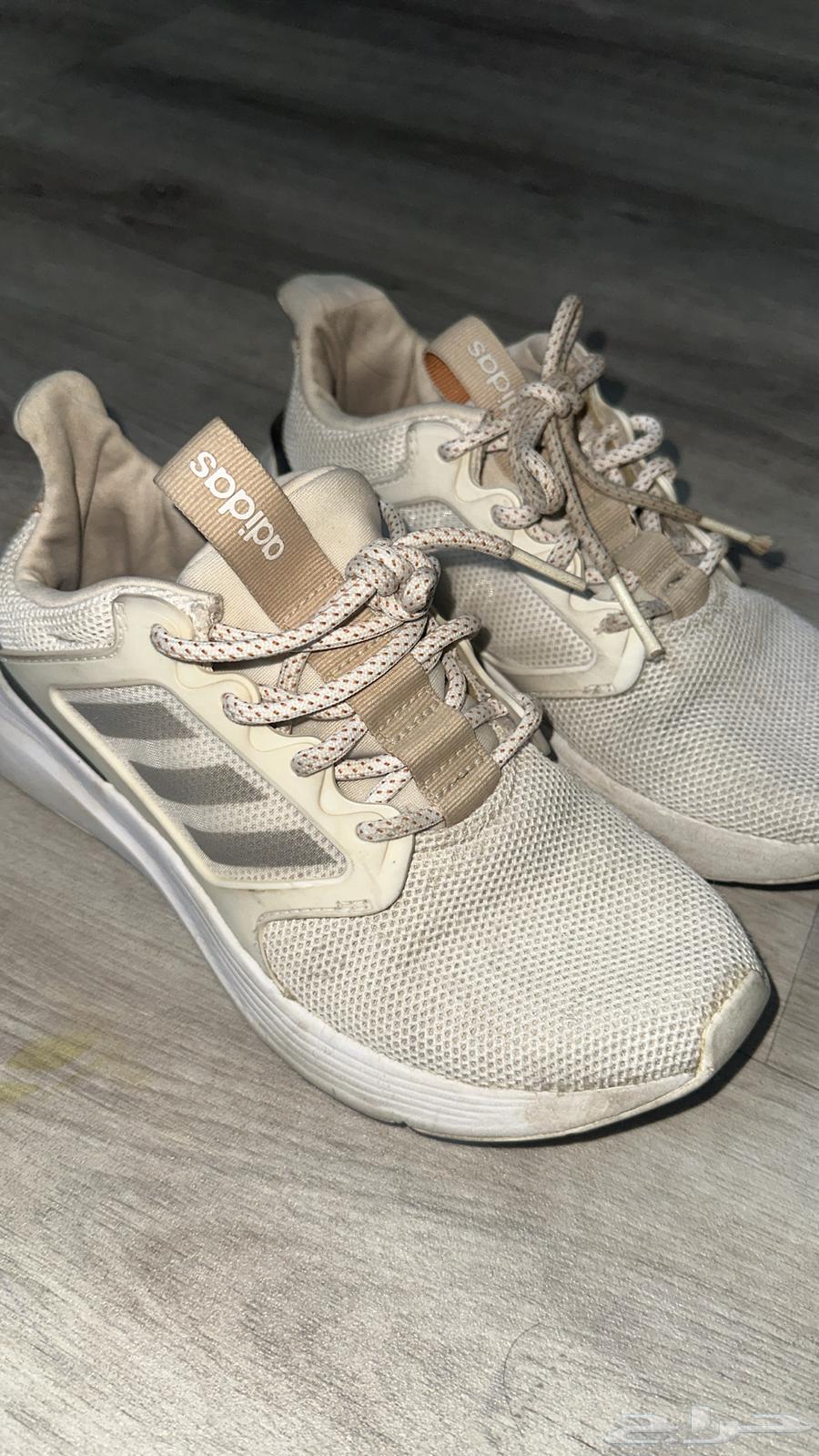 شوز اديداس ونايك مستعمل نظيف ب 5064486620560641110