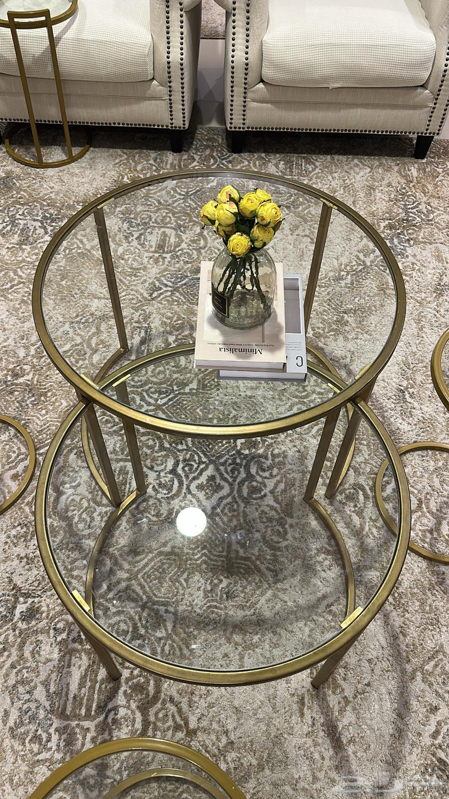 طاوله وسط و5 طاولات خدمه بسعر مغري64492230248835110