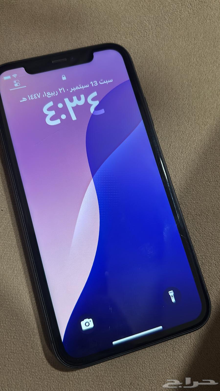 ايفون 11 اسود64491157136131111