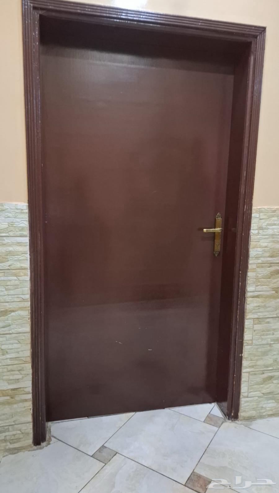 ابواب خشب مستعملة العدد 664493989456258110