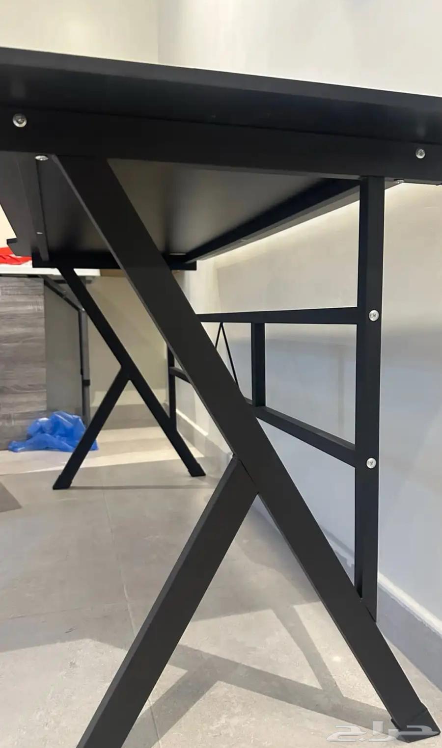 طاولة مكتبية قيمنق64491401256195112