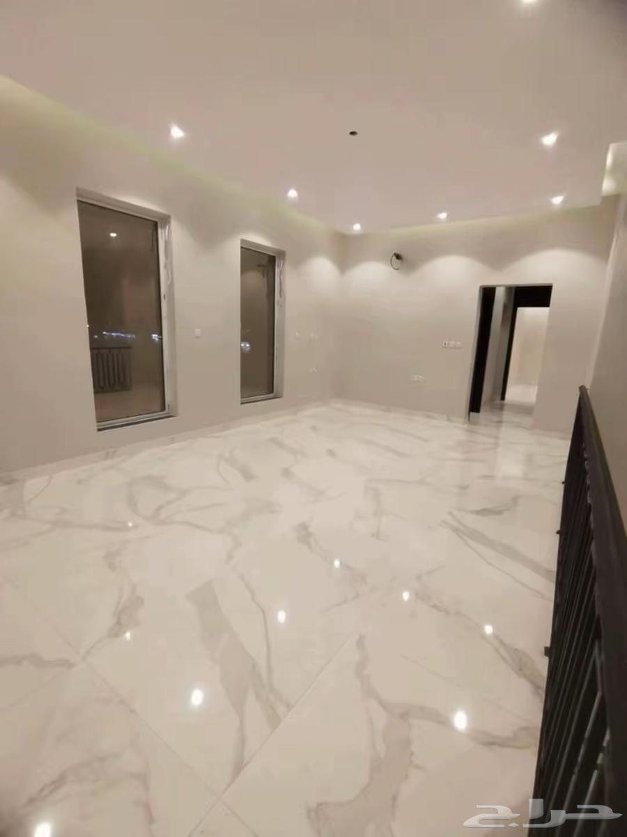 Villa for sale in Jeddah, Al-Zamrud District, King Saud Road, two and a half floors64143376584833112