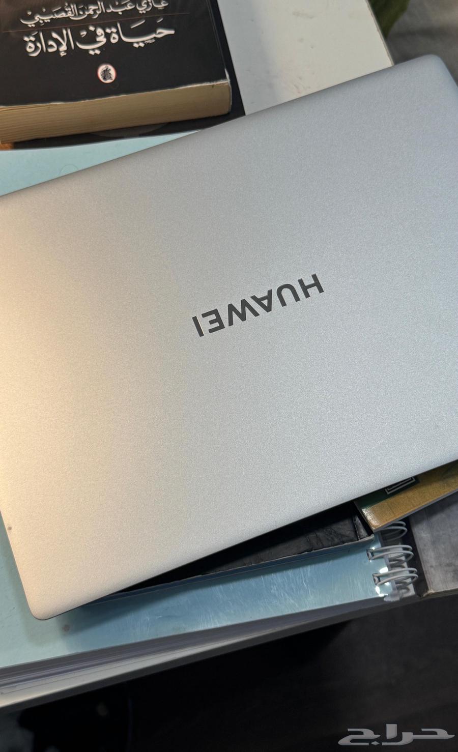 لاب توب هواوي للبيع نظيف شبه جديد64487952033537110