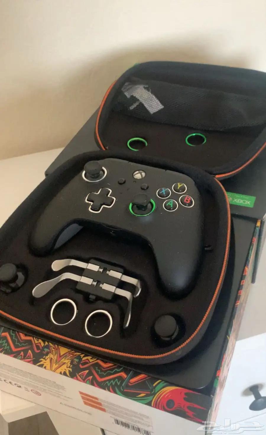 Professional Xbox Controller64489308833794110