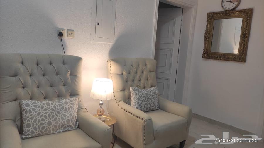 للبيع عفش شقة بالكامل64488893040769111