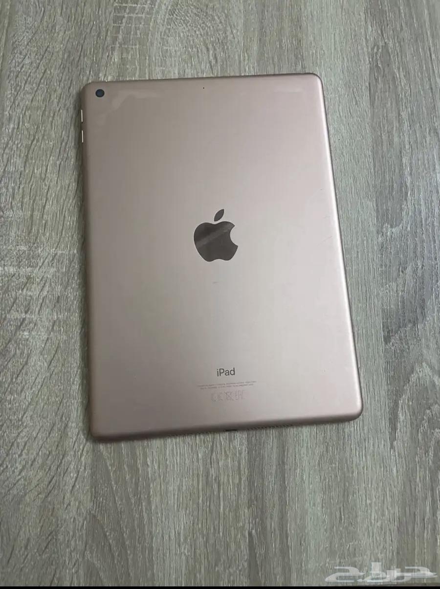 ايباد مع الكفر للبيع64486385392897112
