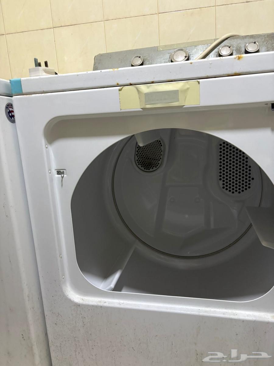 Two automatic washing machines64490068939649112