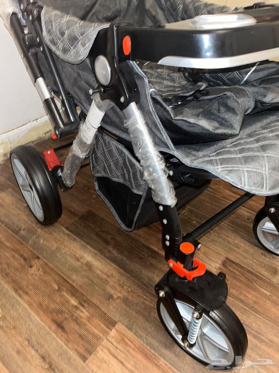 عربة أطفال شبه جديدة للبيع64492162013825113