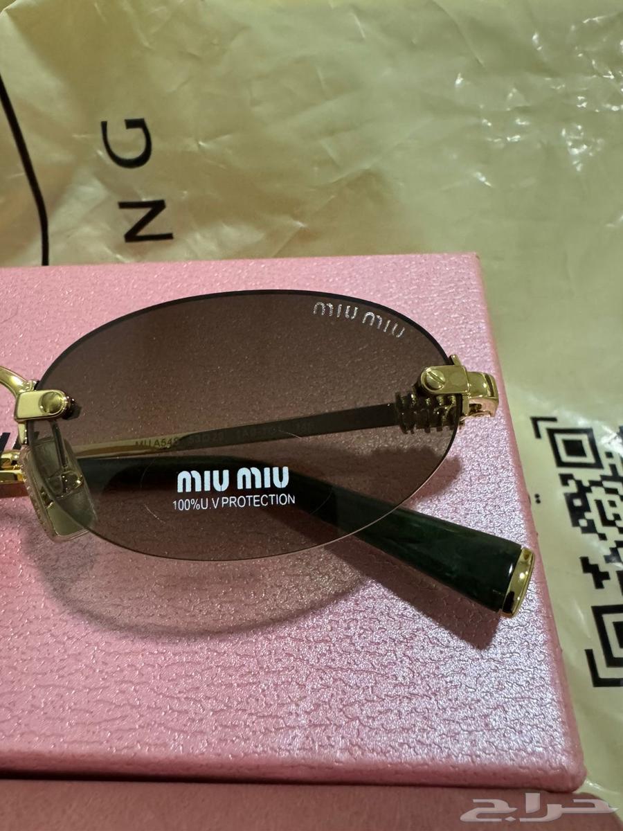 نظارة شمسية ماركة MiuMiu عرض اليوم الوطني64492407116161113
