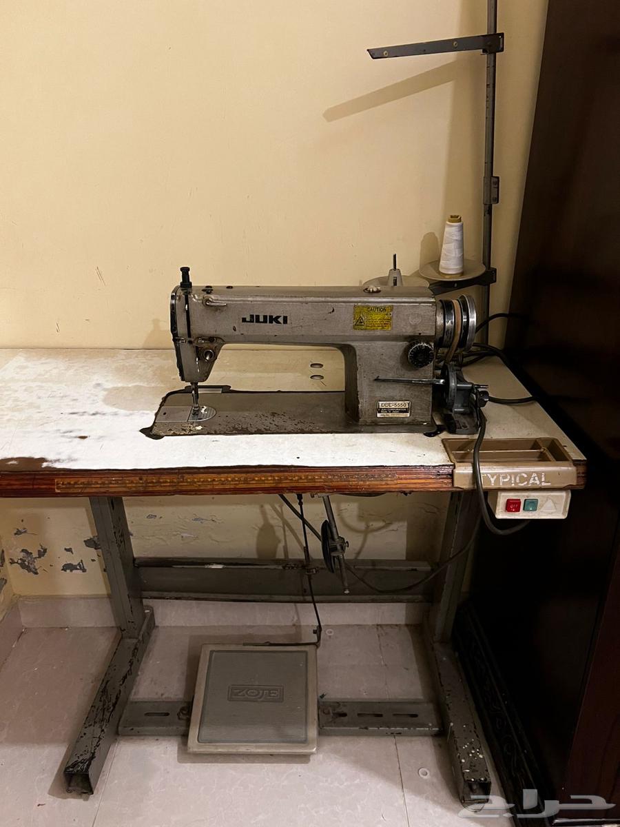 مكينة خياطة في حالة جيدة64491054116737112