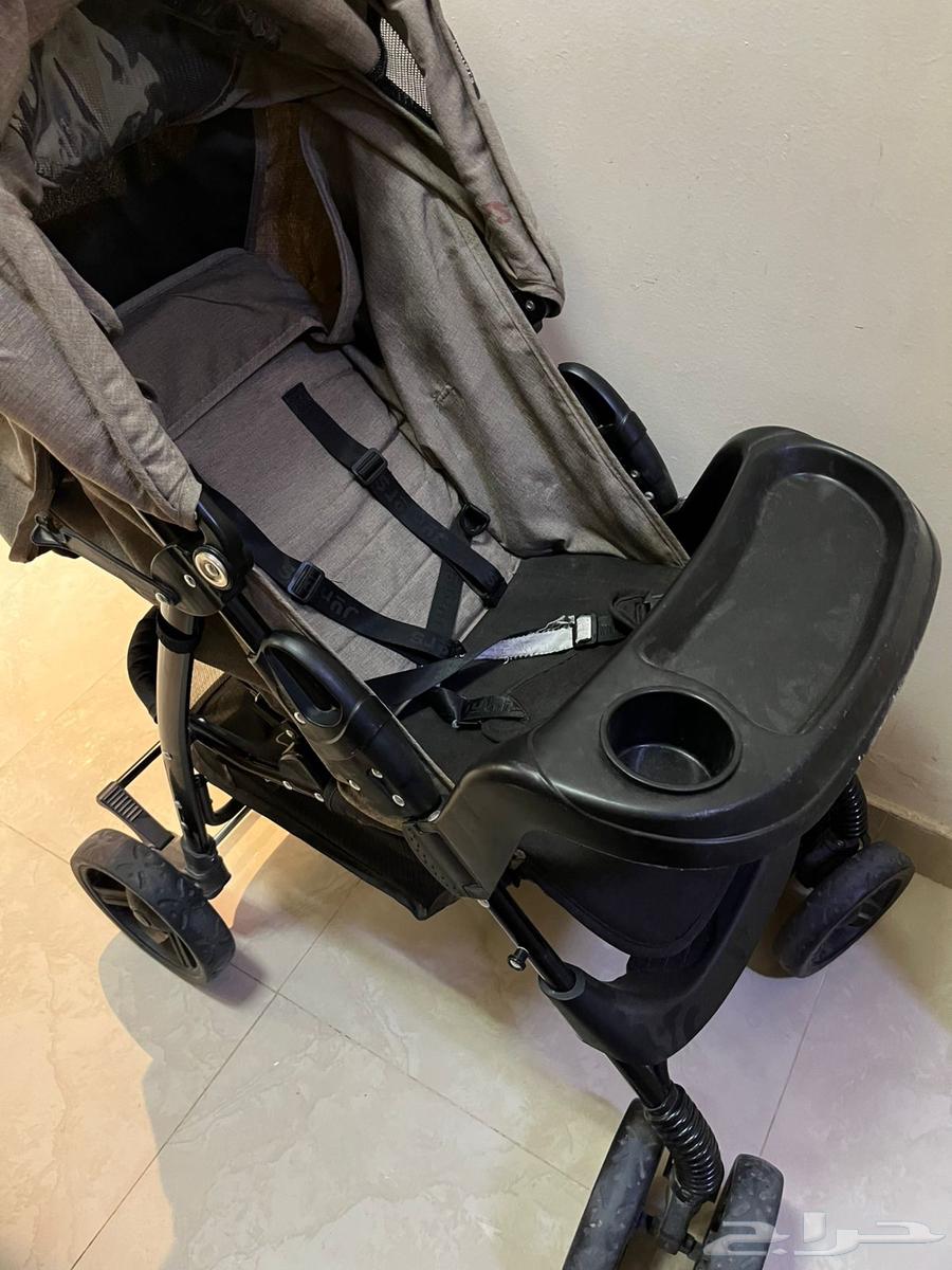 عربة أطفال نظيفة جدا  وسليمة للبيع64506492591875111