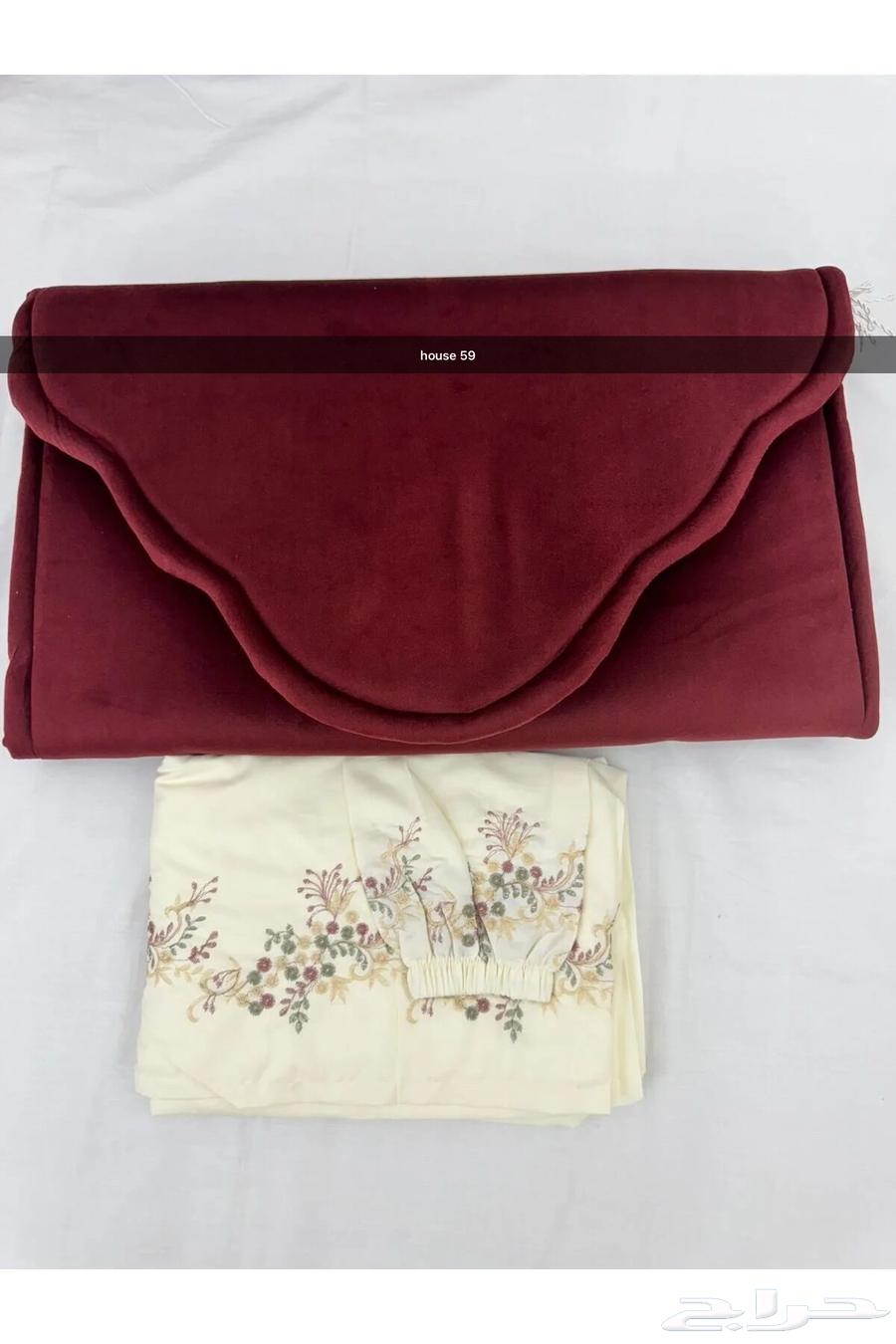 طقم سجادة مع شرشف صلاة للنساء -عودي64493559547009113