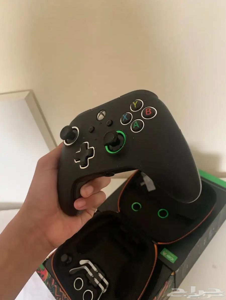 Professional Xbox Controller64489308833794112