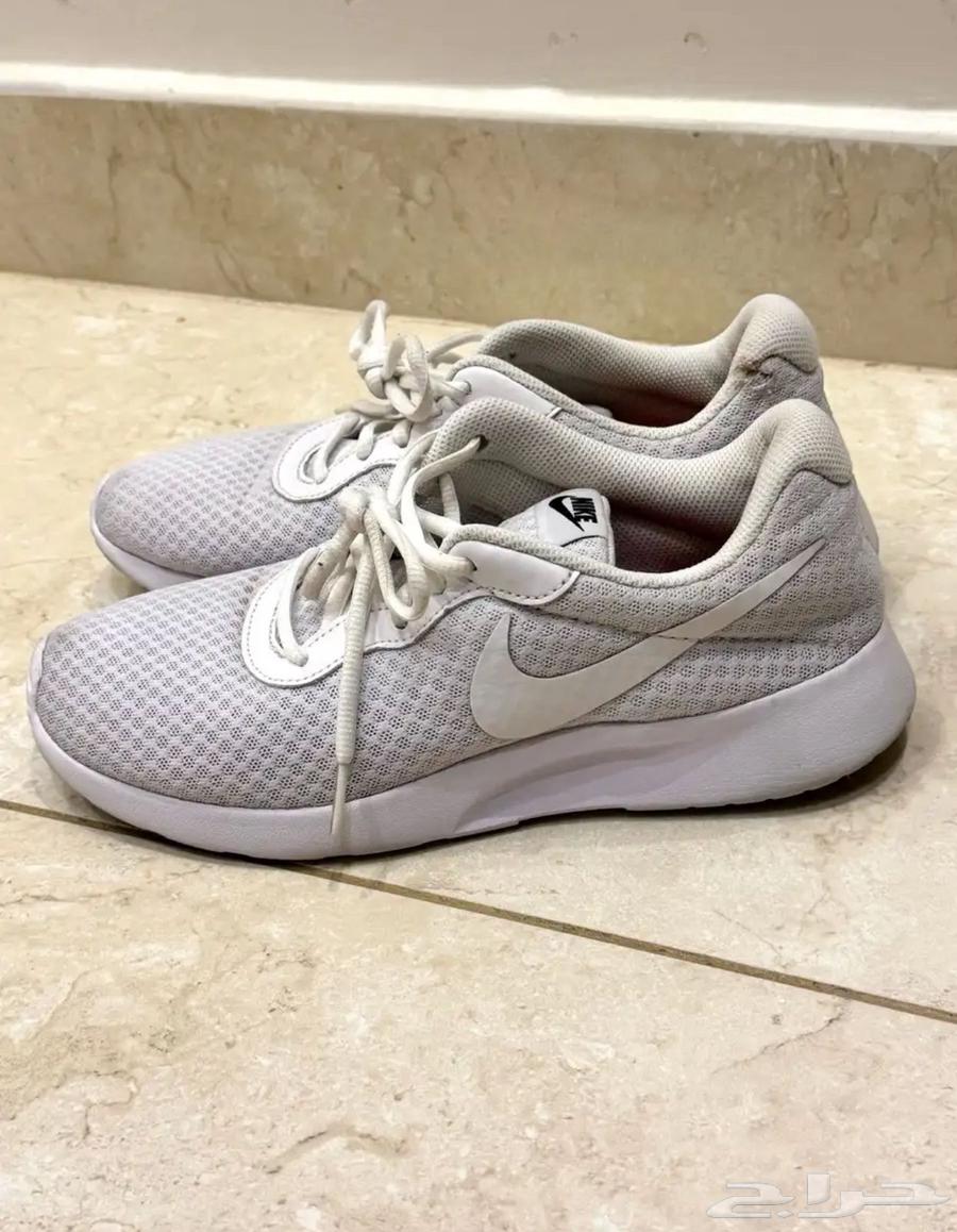 شوز نايك اصلي نظيف64492649682817110