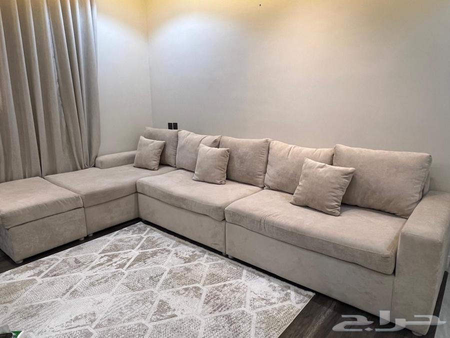 كنب مستخدم للبيع عرض ثلاثة ونص في اثنين عمق الكنب 7064490303774465113