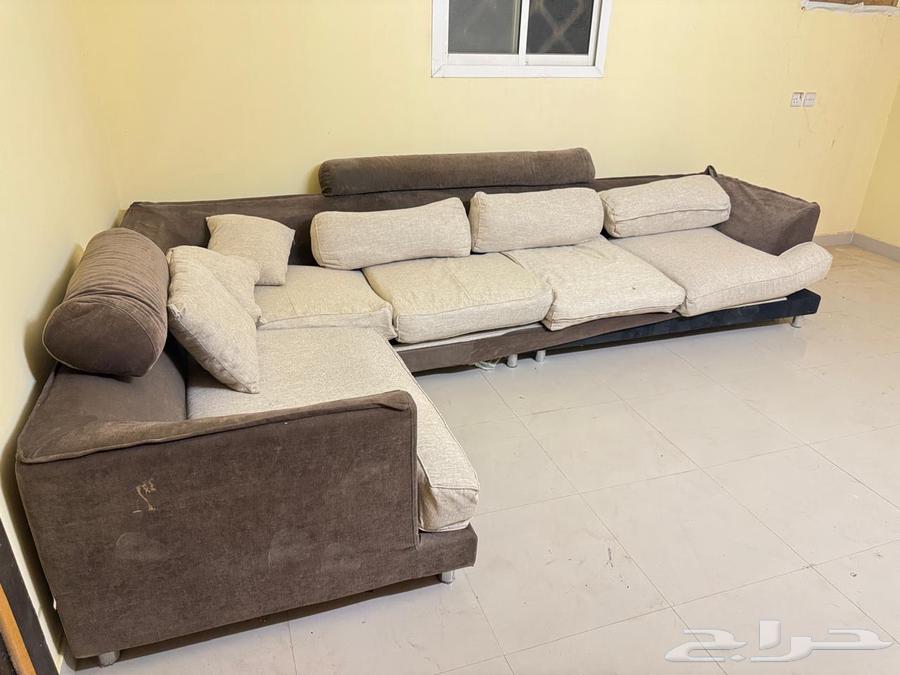 كنب مستعمل كما بالصورة64487136784001111