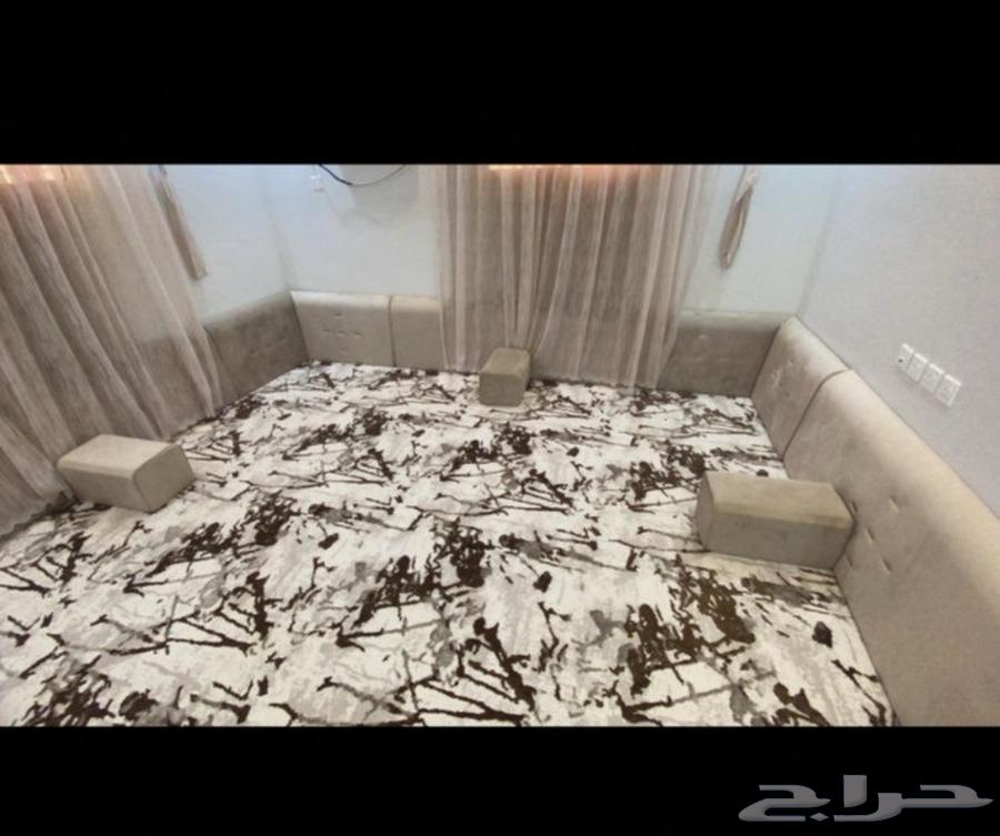 Sofa for sale with its table and chaise lounge with armrests, ottoman, and cushion64493096731393111