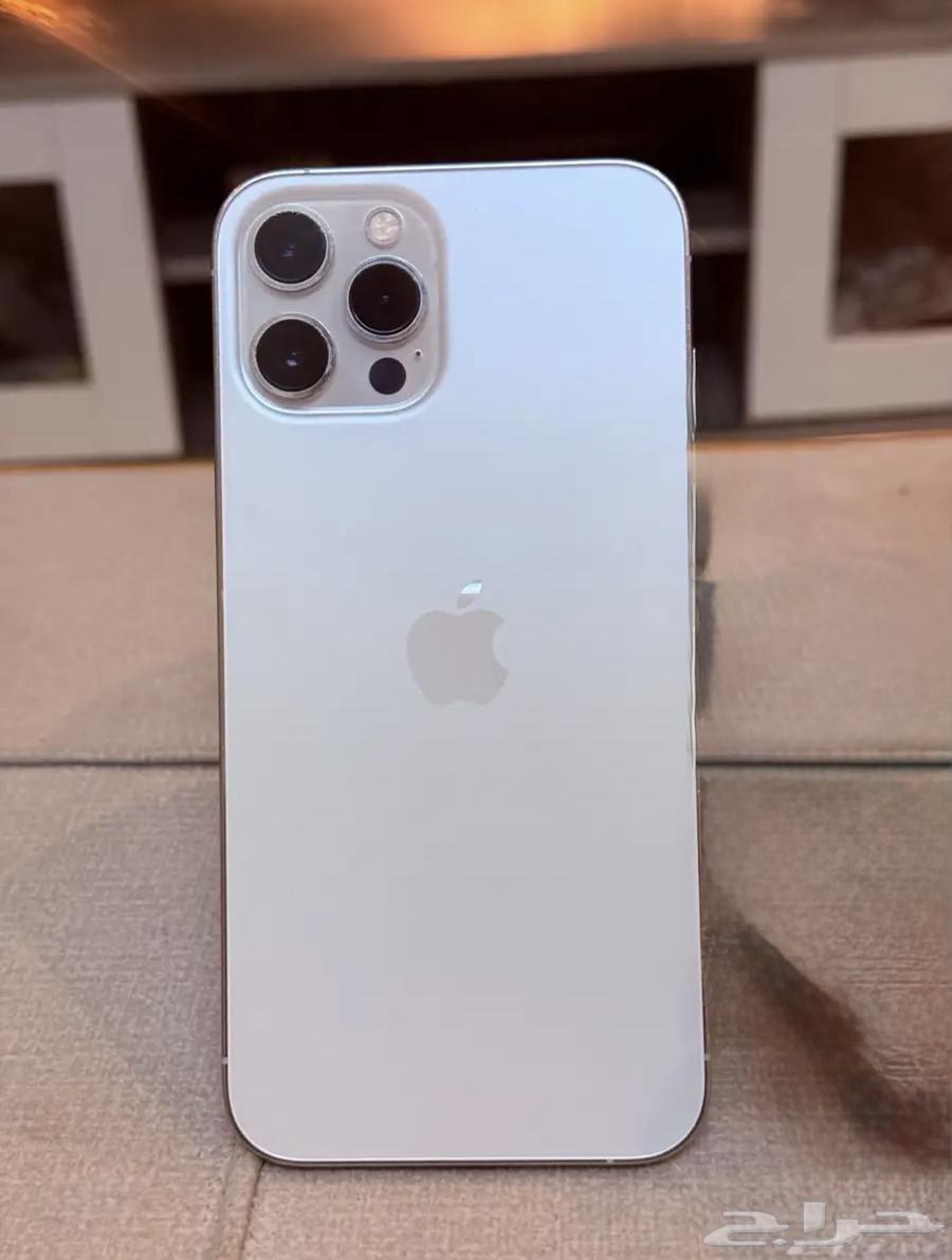 ايفون12 بروماكس للبيع او البدل بآيباد البطارية 8064491085310338112
