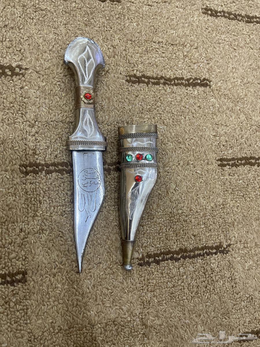 Ancient dagger64486455024257111