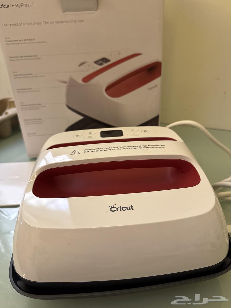 مكبس حراري للبيع Cricut EasyPress 2 مع الmat الاصلي64491347237763114