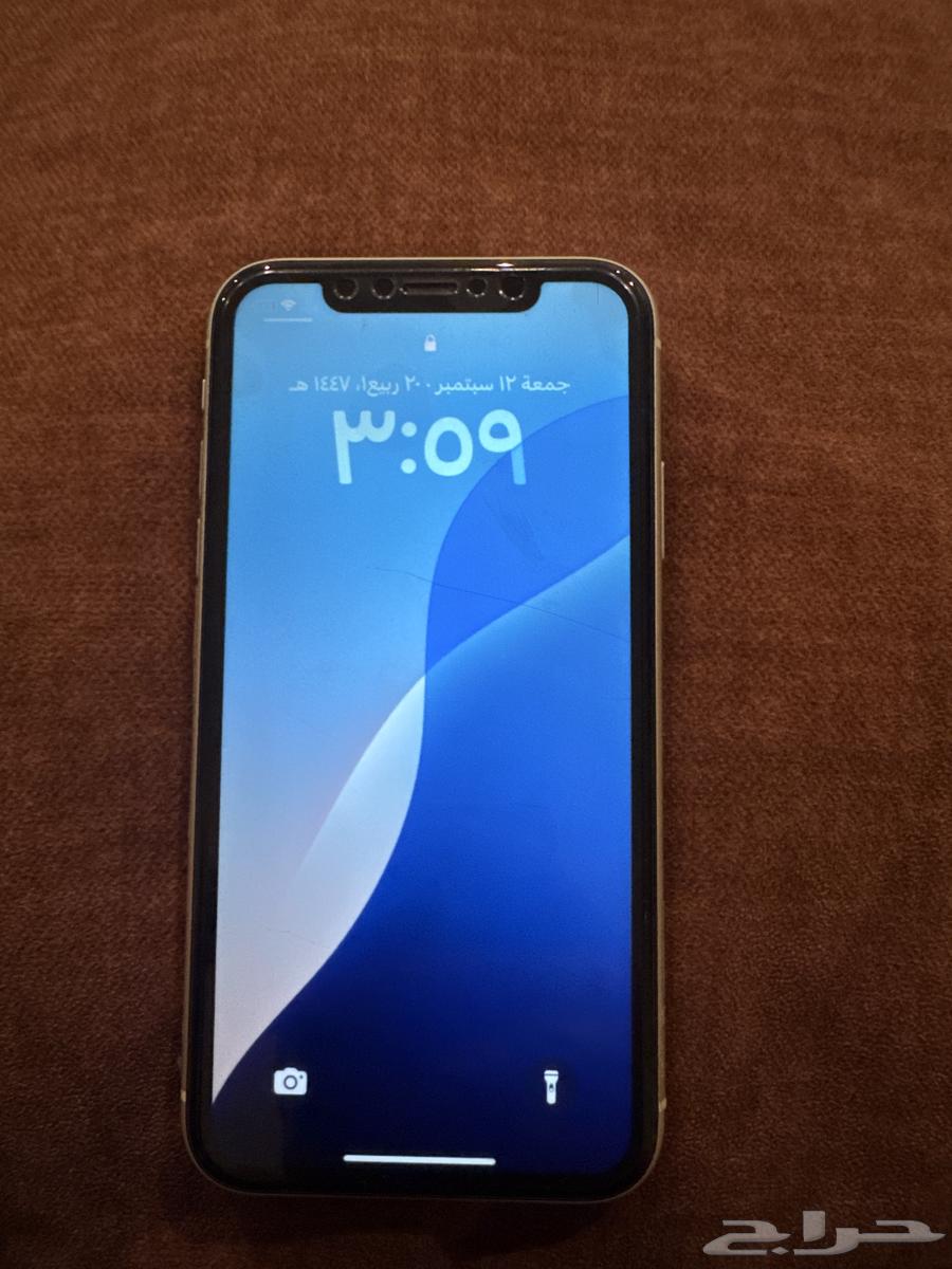 آيفون 11 ابيض البطاريه 7764486868358017111