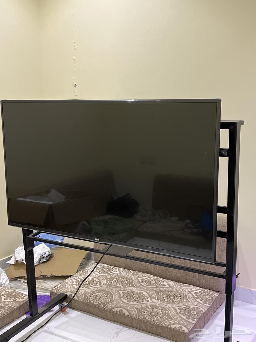 تلفزيون LG smart موديل 201564494071508993110