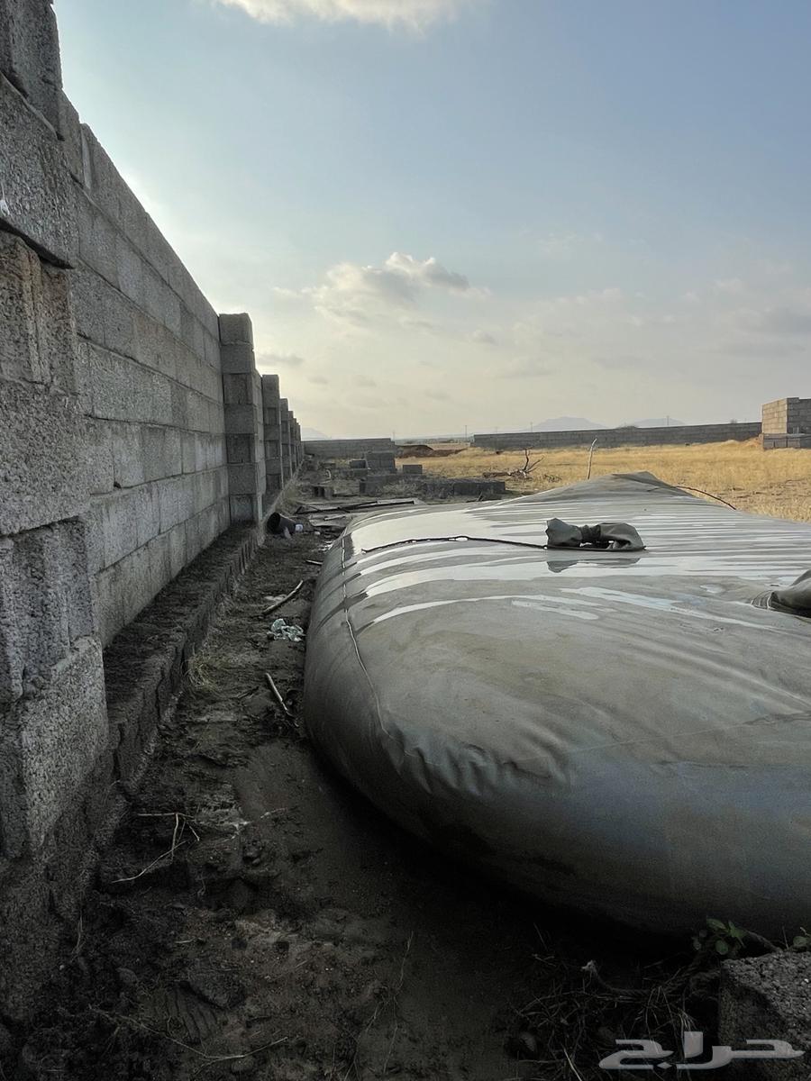 Vacant land for sale with courtyard and well in Al-Haridha, Daghabij64143178292866113