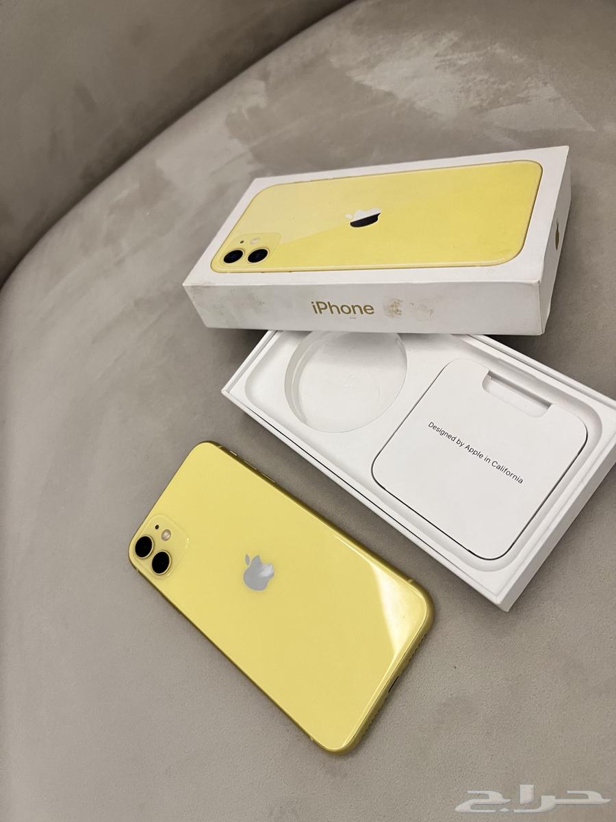 للبيع ايفون 11 مخزن 128 قيقا نظيف بكل ملحقاته64486371727746112