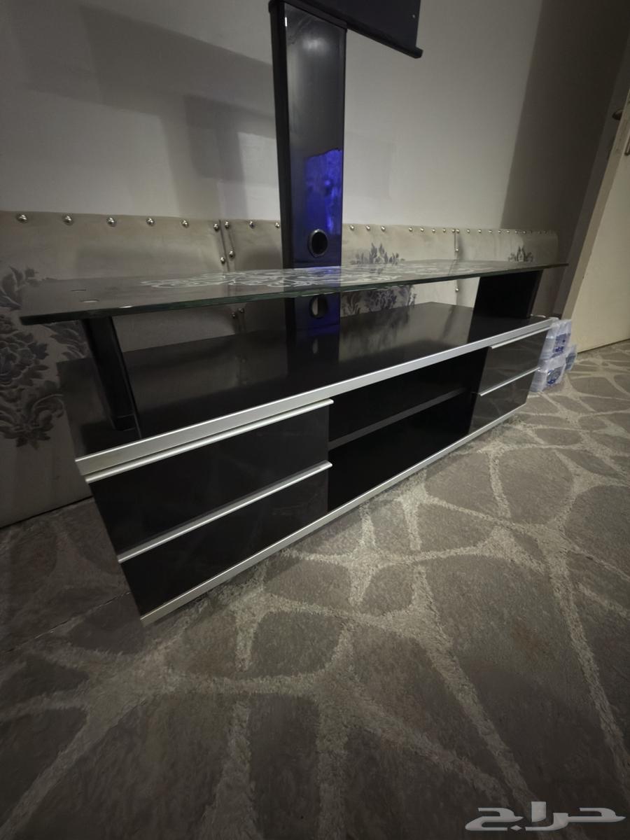 طاولة تلفزيون بقاعدة64492677006721113