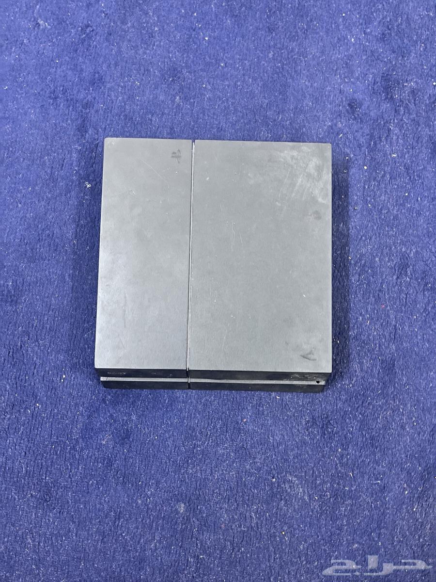 Sony 4, very clean, used only twice in two months and comes with Grand Theft Auto tape64494044238850110