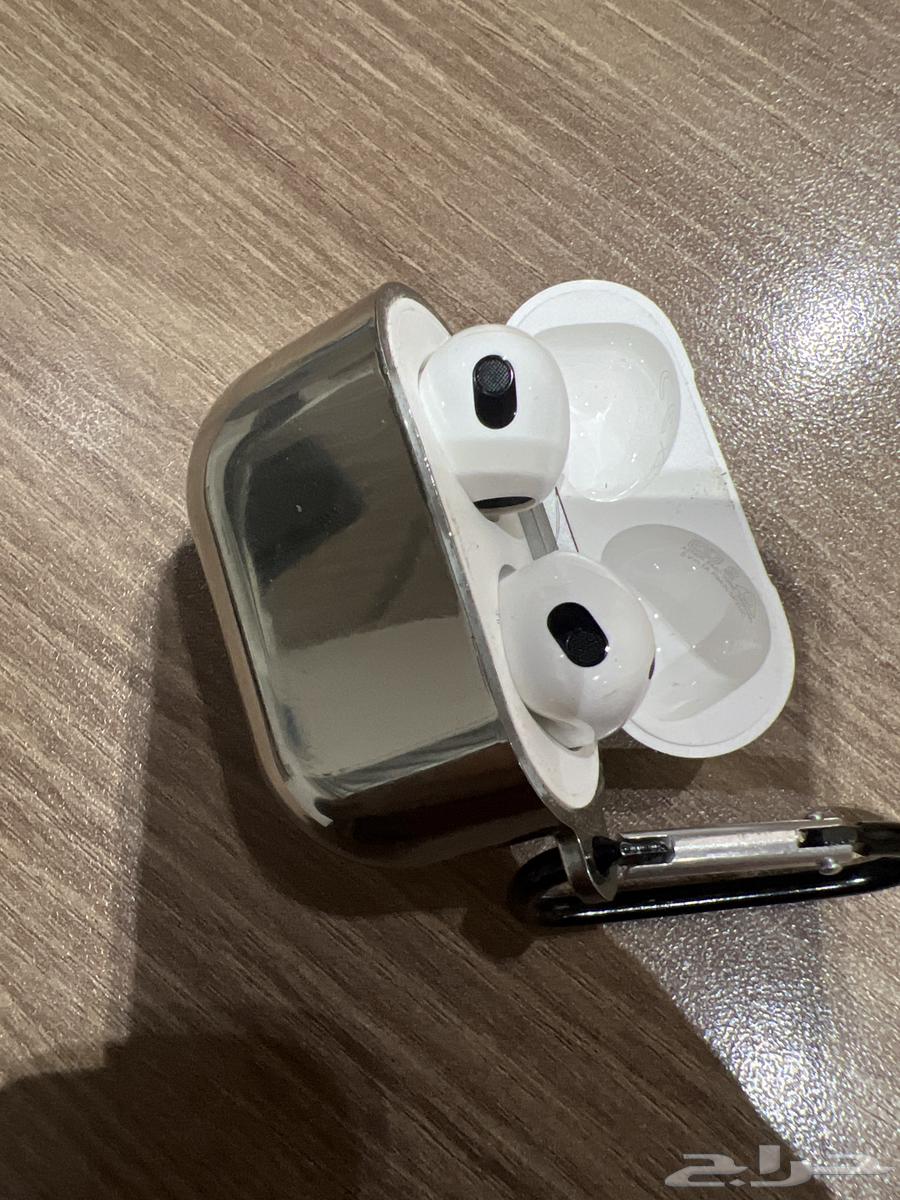 ايربود الجيل الثالث64488644021251111