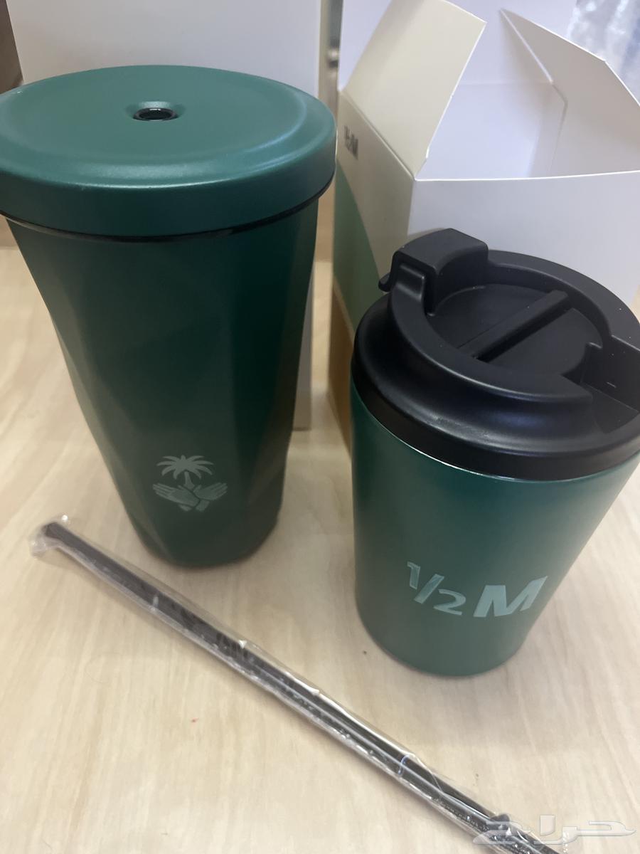 اكواب هاف مليون بارد وحار الواحد ب30 تسليم فوري64489044863490110