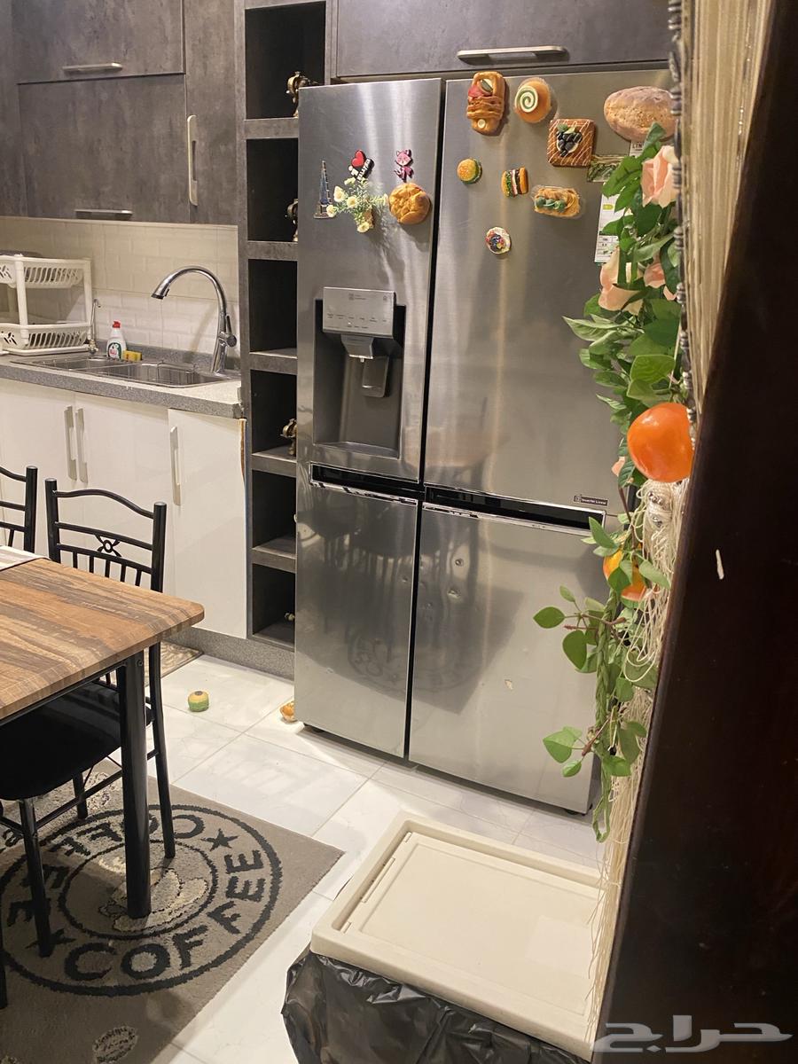 العفش للبيع للجادين فقط جده حي الفيصليه64494715267971112