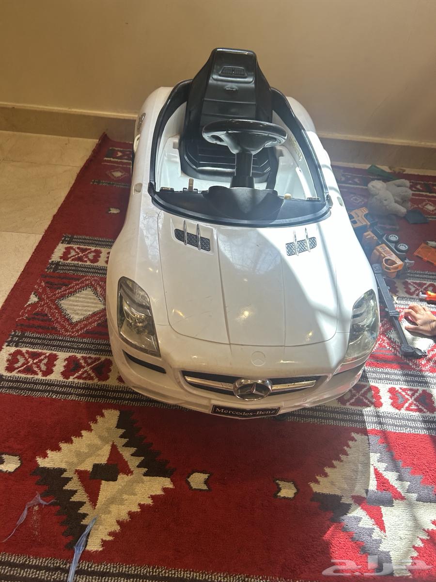 سيارة أطفال كهربائيه64455632015491110