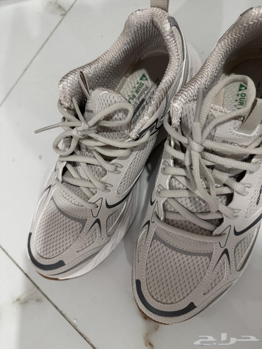 للبيع64493738998915111