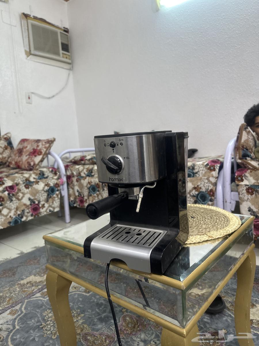 اله قهوه بحاله نضيفه64494869183873110