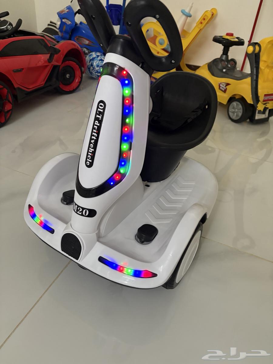 سكوتر كهربائي للاطفال جديد للبيع64488449573251110