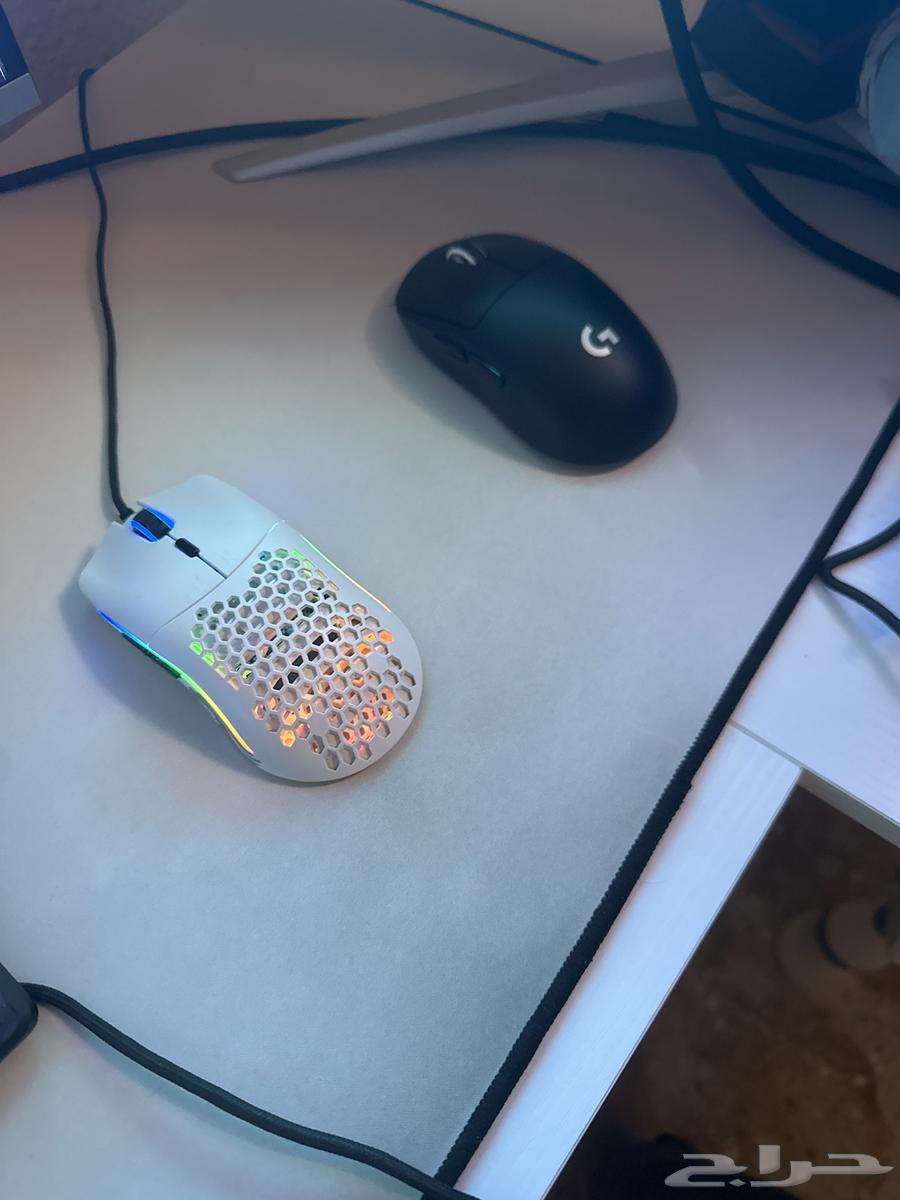 ماوس لوجيتك برو وماوس قلوريس بكرتونه ومايك ريزر64489848052867110