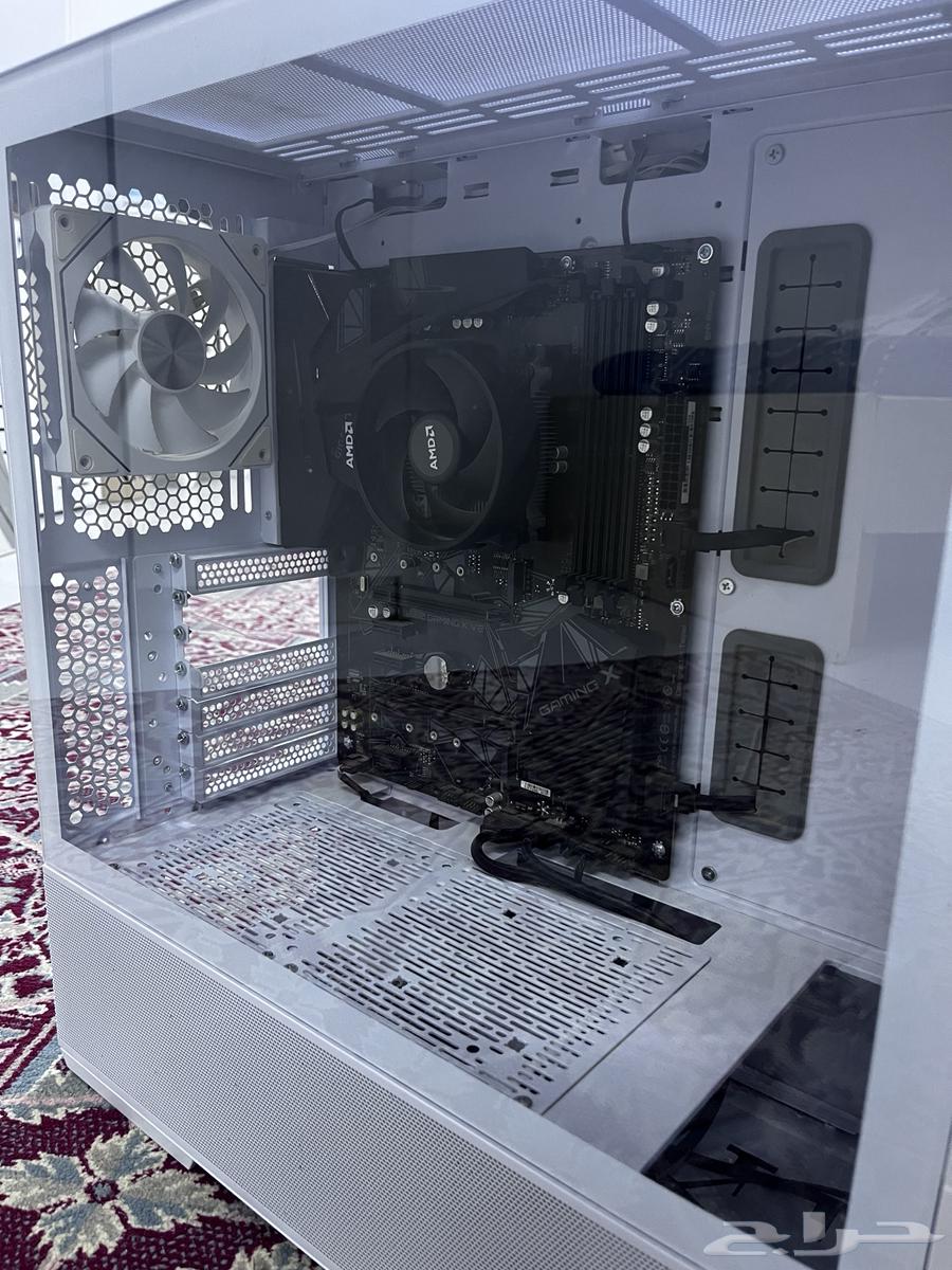 قطع بي سي للبيع64492393703937110