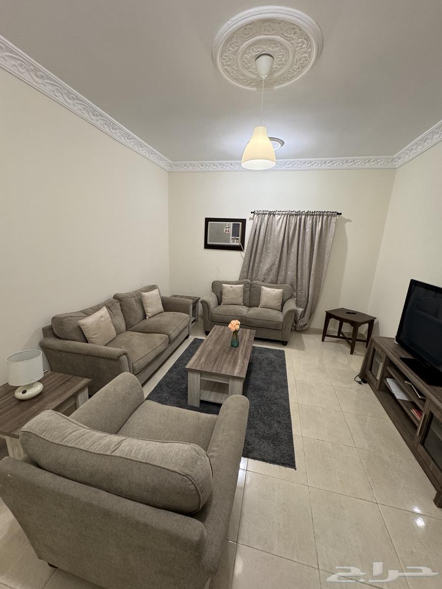 Sofa set with tables and carpet64493920504577111